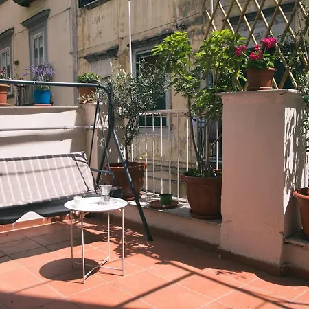 La Casa Del Nespolo, 2 Terrazzi E 2 Bagni In Centro Apartment Naples Exterior photo