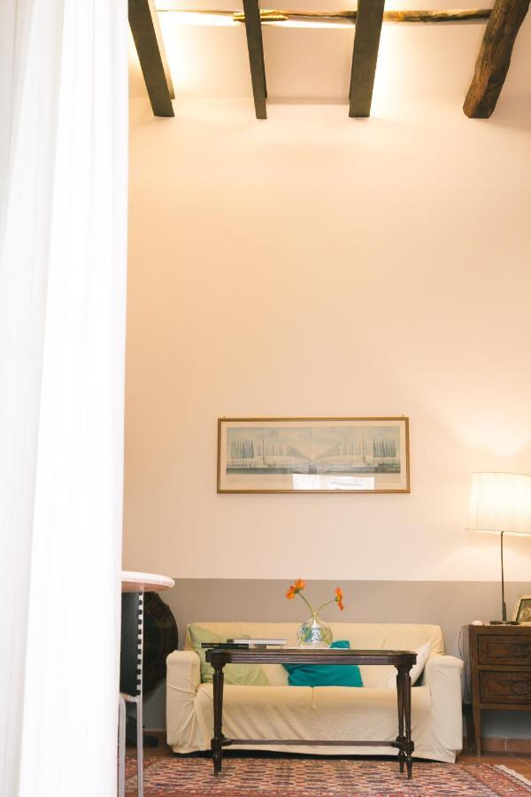 La Casa Del Nespolo, 2 Terrazzi E 2 Bagni In Centro Nápoles